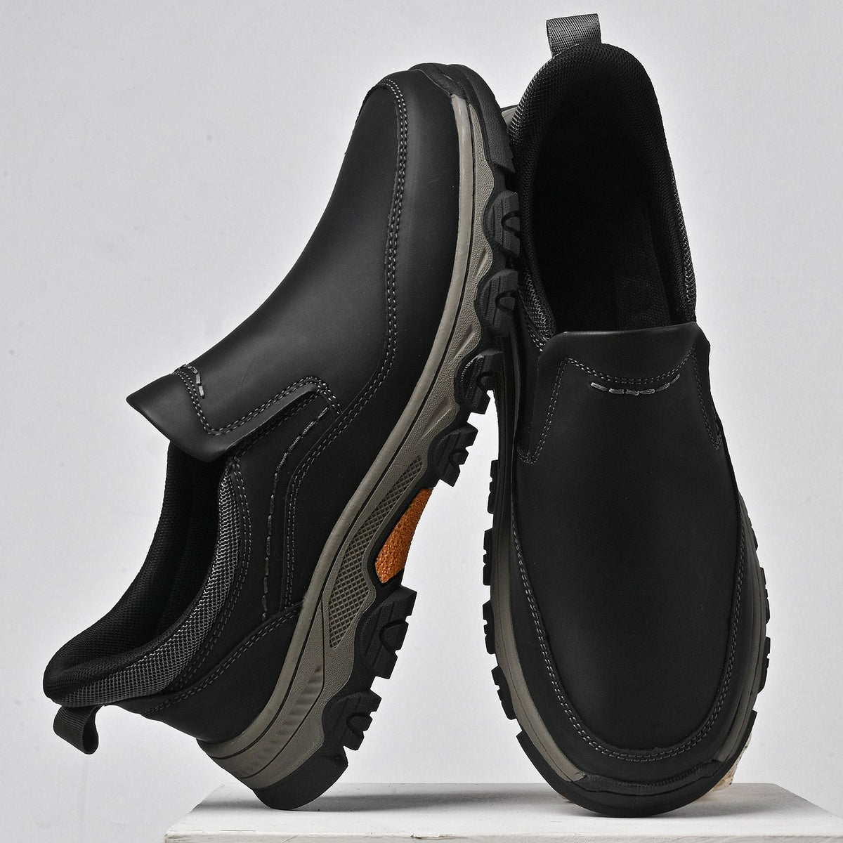 Men's Wide Plain Toe Slip-On Casual Shoes Rubber Outsole